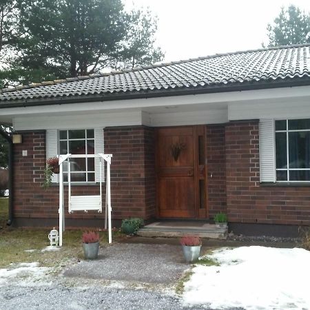 4 Bedrooms Near Center - Kranni Pori Bagian luar foto