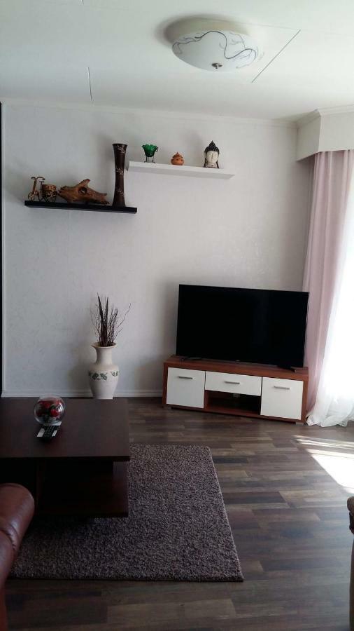4 Bedrooms Near Center - Kranni Pori Bagian luar foto