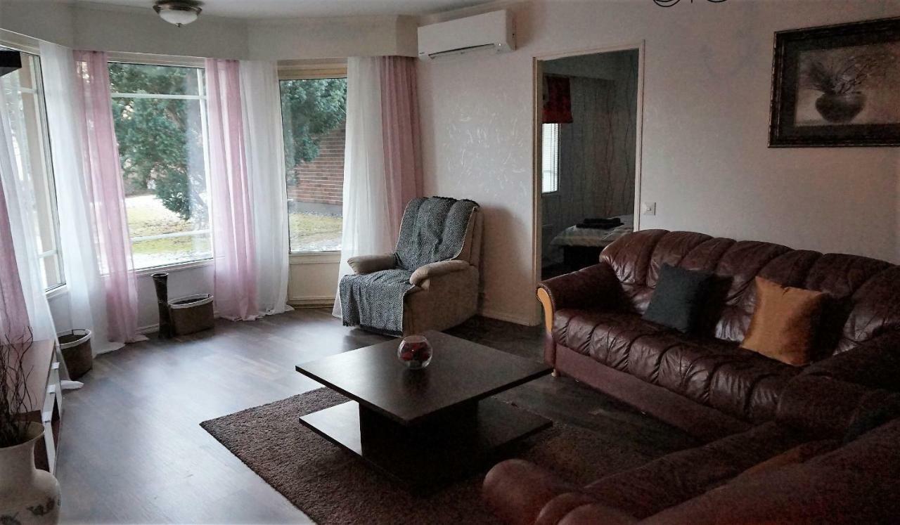 4 Bedrooms Near Center - Kranni Pori Bagian luar foto