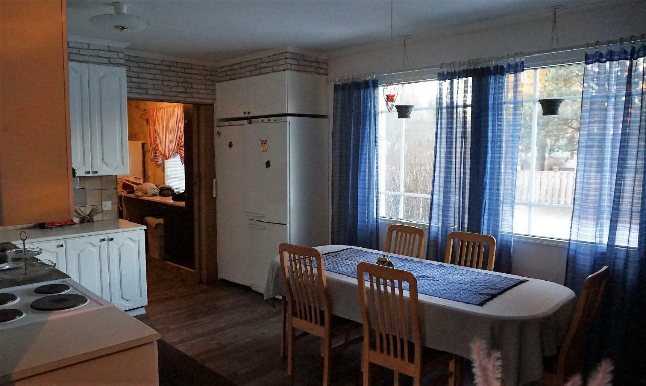 4 Bedrooms Near Center - Kranni Pori Bagian luar foto